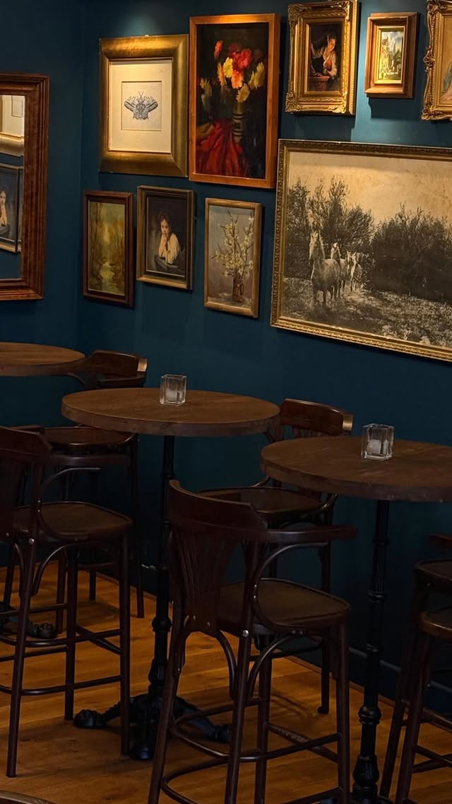 First Floor's interieur